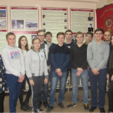 Учащиеся группы ДС-11 с классным руководителем М.А. Халиуллиной.