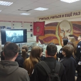 2. Героям Великой Отечественной войны посвящается.